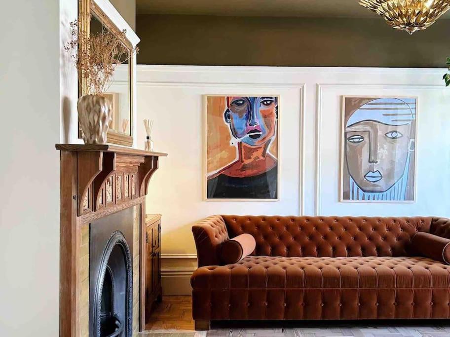 Luxury City Centre Townhouse - Sleeps 6 Chester Exterior photo