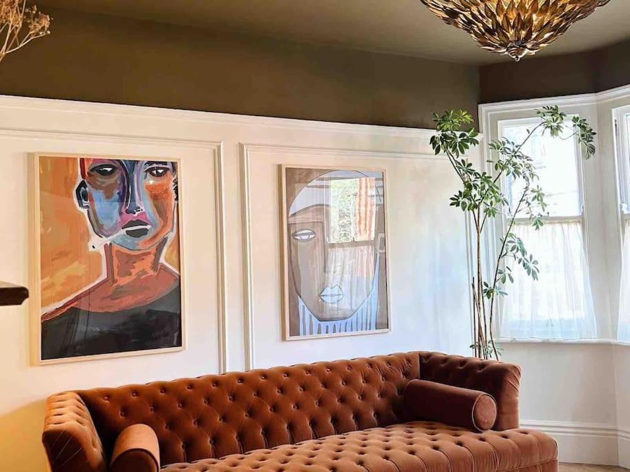 Luxury City Centre Townhouse - Sleeps 6 Chester Exterior photo